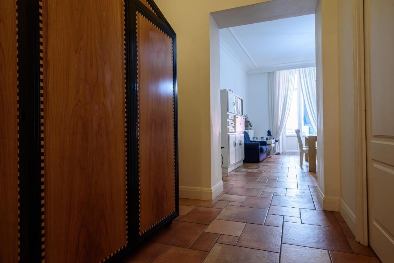 Palazzo Dello Spagnolo Suite Nápoles Exterior foto