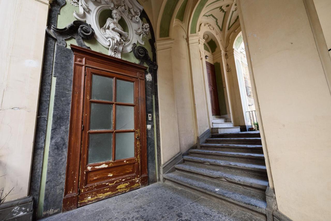 Palazzo Dello Spagnolo Suite Nápoles Exterior foto